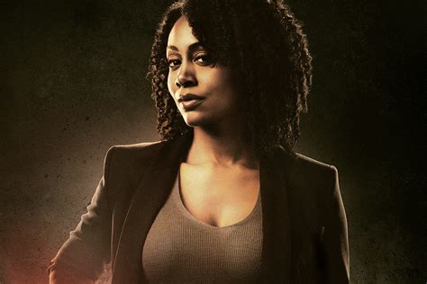 can we talk about how amazing simone missick is as the leading lady in ‘luke cage essence