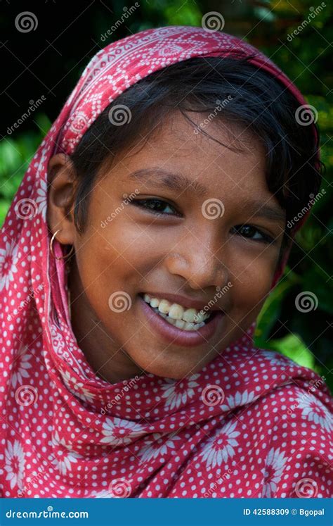 Indian Adolescent Girl Editorial Stock Image Image Of Rural 42588309