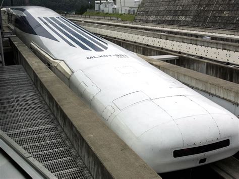 boris johnson uk government   maglev trains express star