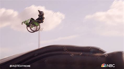 extreme sports gifs    gif  giphy