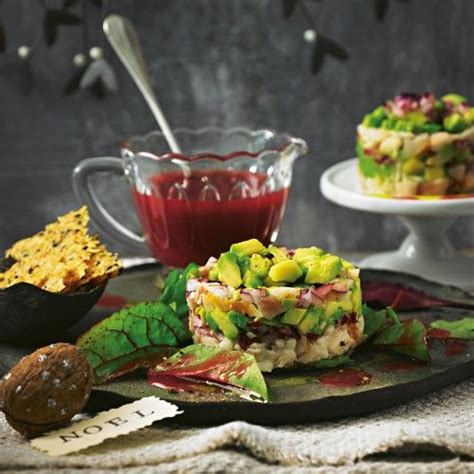 forellen avocado tatar mit kaese crackern rezept