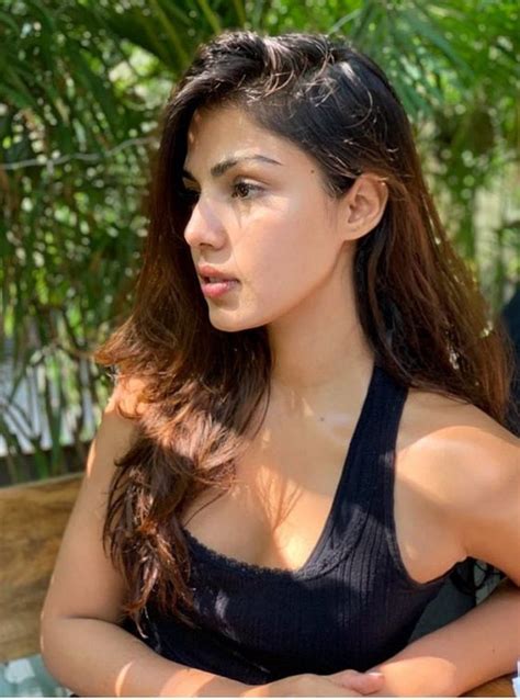 Rhea Chakraborty New Latest Images Photogallery Page 2
