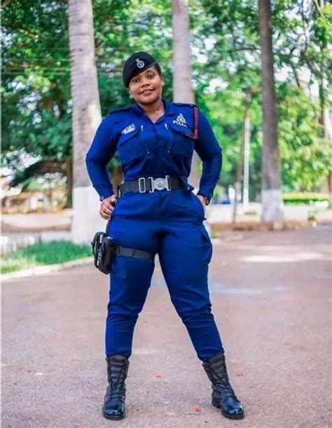 See Ravishing Photos Of The Beautiful Female Police That