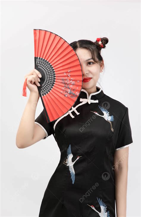 Background Foto Potret Gaya Cina Di Pagi Hari Wanita Cantik Dengan