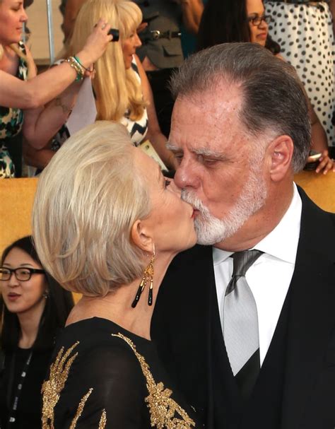 Helen Mirren Gave Her Husband Taylor Hackford A Kiss