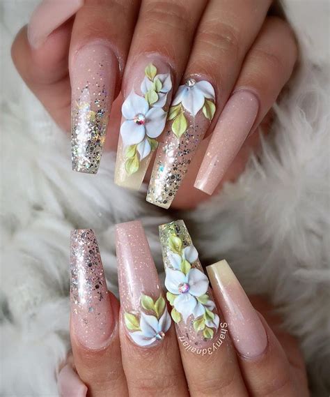 pin  brisza herrera  nails flower nails  flower nails nails