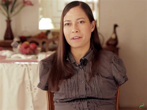 jessica cox meets 3 year old born without arms