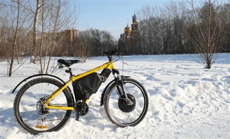 electric bikes   ridden   snow   tips electricbikecom