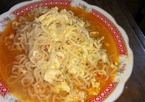 Resep Mie Rebus Telur Alakadarnya Oleh Anik Bee Cookpad