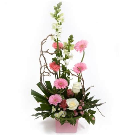 modern arrangement hillmans florist