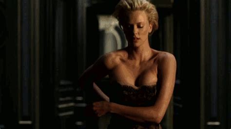 Charlize Theron Hottest Photos 49 Sexy Near Nude