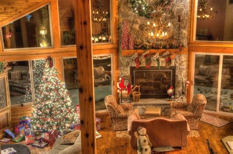 top  reasons  celebrate  holidays   cabins  gatlinburg tn
