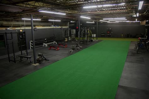 pin  top  gym  fully renovated warehouse gym home gym design gym interior gym setup