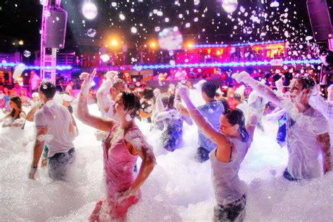 summer fun foam party in san antonio at heat nightclub
