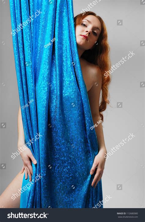 Nude Woman Standing Behind Shiny Cloth Foto Stok 112680080 Shutterstock
