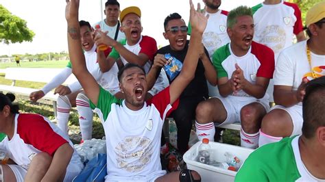 Los Lobos El Triunfo De Un Equipo Gay De Fútbol En México