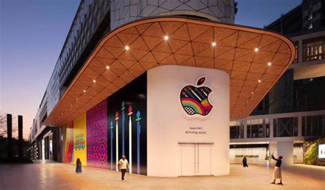 apple  open   retail store  india    important trendradars india