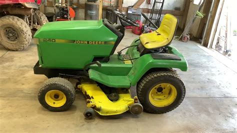 john deere  lawn tractor review youtube