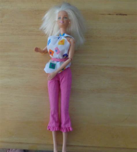 1998 mattel twist n turn blonde barbie doll green eyes ebay