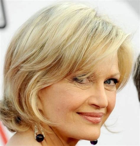 15 Stylish Short Hairstyles For Women Over 50 Get A Younger Look In 2021