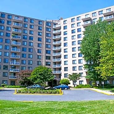 plaza towers apartments hyattsville md