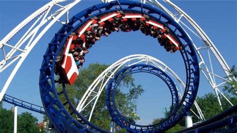 10 Quick Roller Coaster Facts To Celebrate National Roller Coaster Day