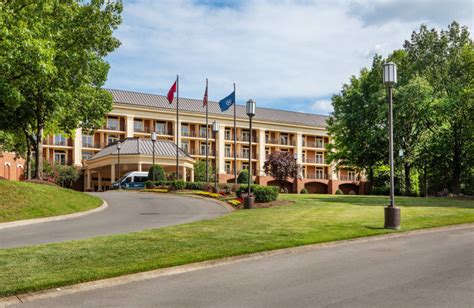 sheraton  city hotel nashville tn resort reviews resortsandlodgescom