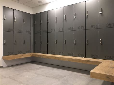 phenolic lockers hpl lockers lockers  wet area atepaa projeto de banheiro armario de