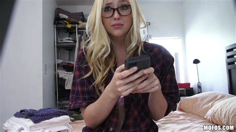Cute Blonde Samantha Rone Masturbate On Hidden Cam