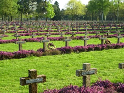 duitse militaire begraafplaats lommel uit  vlaanderen
