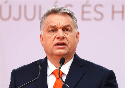 Viktor Orbán Vi Har Namnen På 2000 Soros Agenter