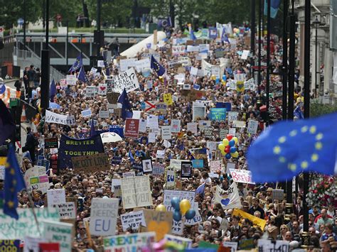 brexit protest tens  thousands march  london calling  uk  remain  eu