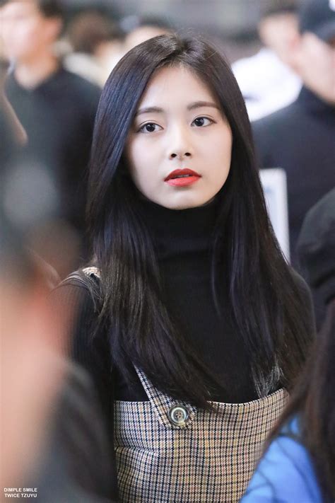Tzuyu Has Declined In Visuals Since 2017 And Only Onces
