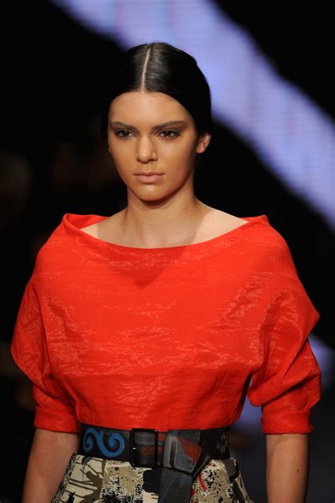 sept 8 2014 donna karan fall 2015 new york fashion week kendall