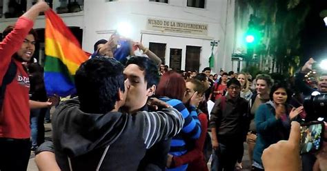 gay couples kissing at anti gay law protest album on imgur