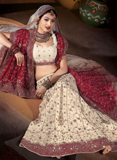 Beautiful Indian Bridal Dresses Ladies Mails