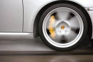 car wheels     spinning   high speed