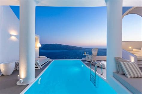 Where To Stay In Santorini Best Hotels For Couples Updated 2020
