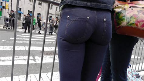 sexy jeans ass candid creeps