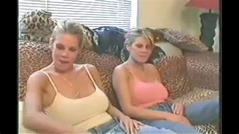 Twins Lesbian Vintage Totolona