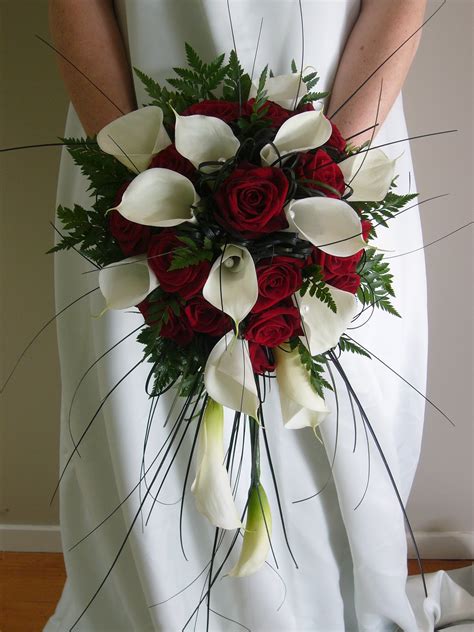 premium flowers  cascade wedding bouquet