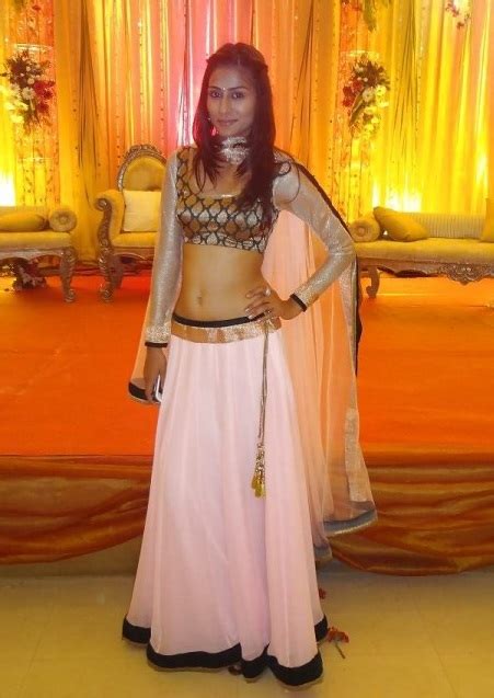 Pretty Desi Hindu Girl Has The Hottest Navel – Interfaith Xxx