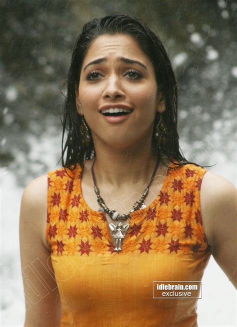 hot indian actress blog hot tamanna playing wet in water hot telugu cinema actress pics masala