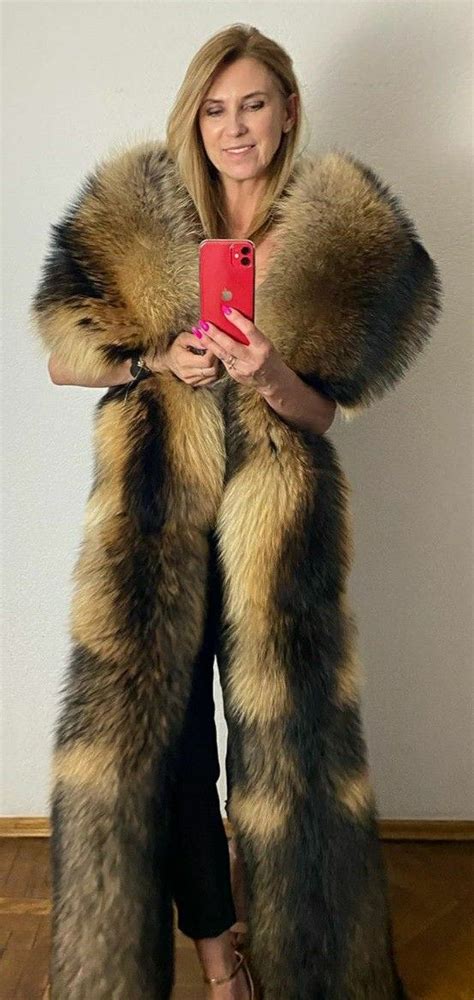 pin by furdomme 55 on fur accessories 5 fur fashion fur stole fur coat