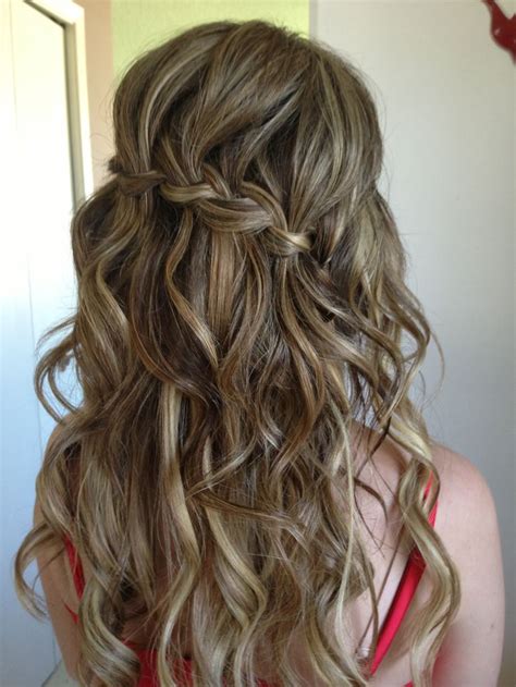 17 Best Images About Grad Hair On Pinterest Wavy Curls The Birds And