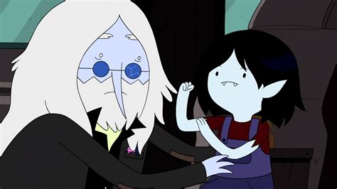 Image S5e14 Marcy Showing Simon Her Guns Png Adventure Time Wiki
