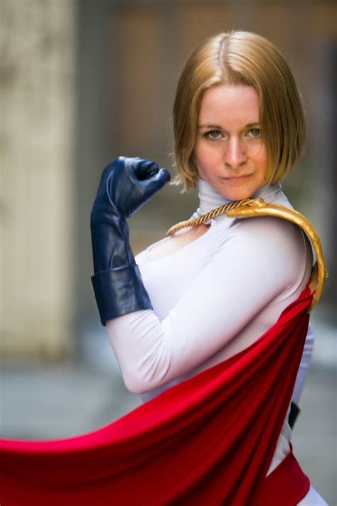 Power Girl By Mandacowled On Deviantart