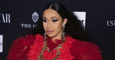 cardi b calls for action on government shutdown says i m scared