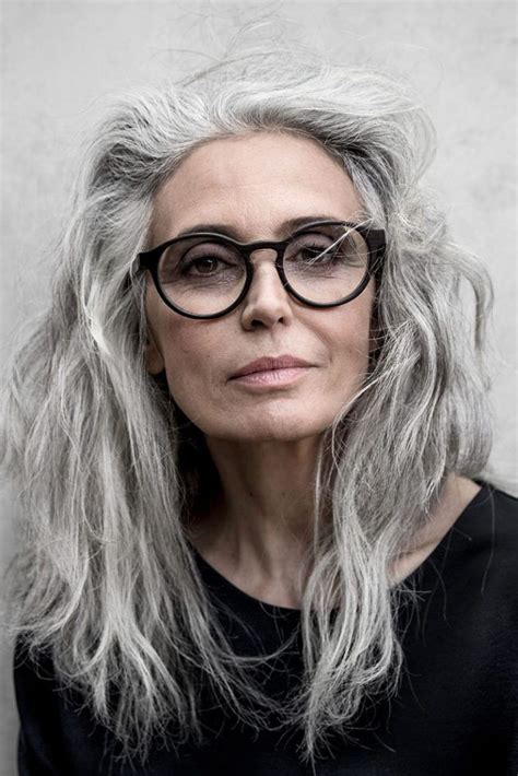 Glasses For Grey Hair 40 Styles Grey Hair Inspiration Grey Hair And