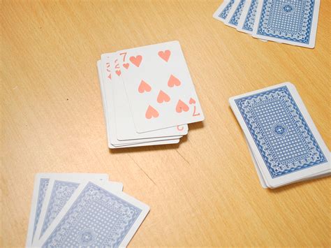 play crazy eights  beginners rules  variations